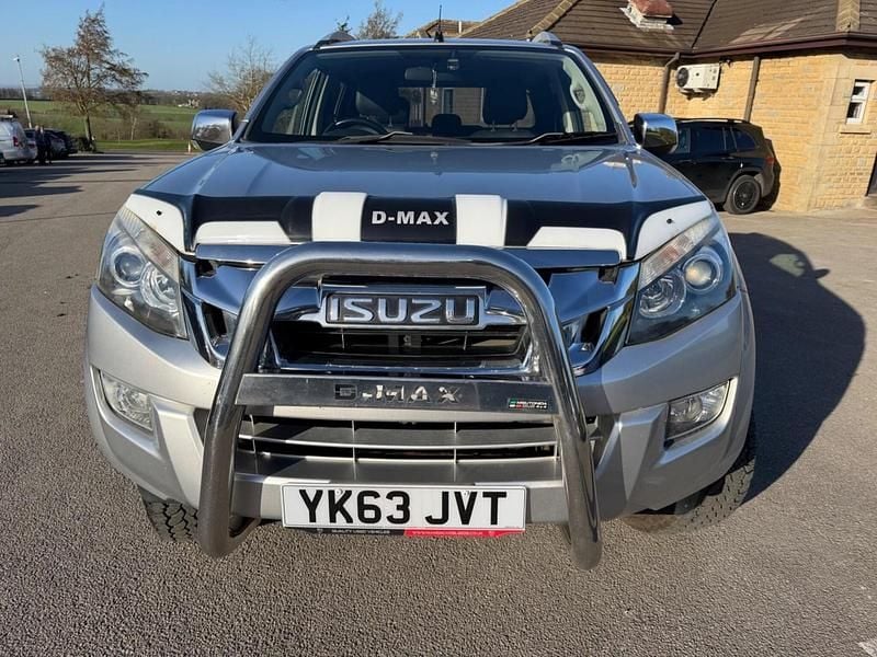 Used Isuzu D-Max 2013 Silver Pickup
