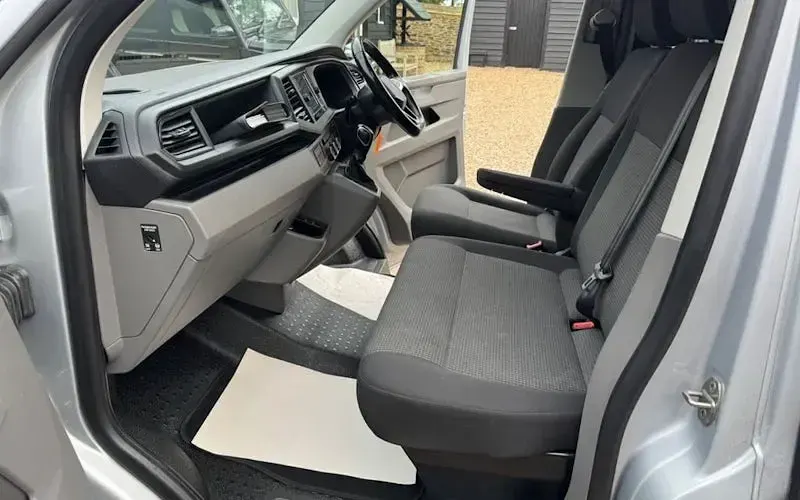 Used VW T6.1 83 kW (113 HP) 2021 Silver Van