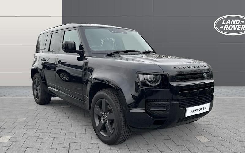 Used Land Rover Defender SE Dynamic 249 HP (183 kW) 2025 Estate