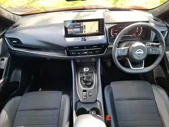 Used Nissan Qashqai Tekna 140 HP (102 kW) 2024 Red SUV