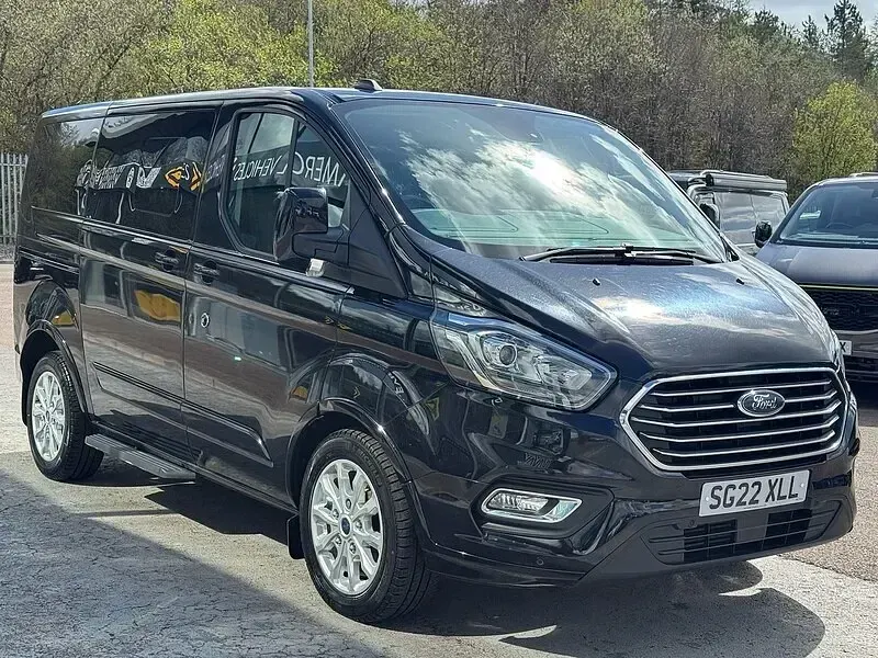 Used Ford Tourneo Custom Titanium 130 HP (95 kW) 2022 Shadow black (metallic paint) Van