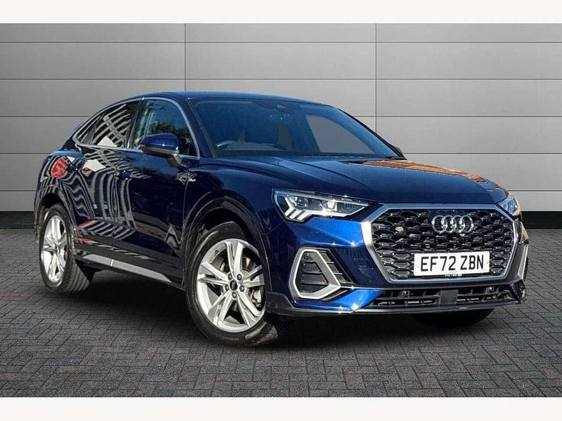 Navarra blue Used 2022 Audi Q3 Comfort SUV | £31,895 (A bit pricey) - Image 1/4