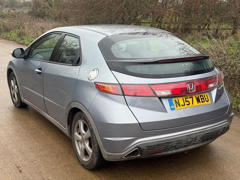 Used Honda Civic SE 138 HP (101 kW) 2007 Blue Hatchback