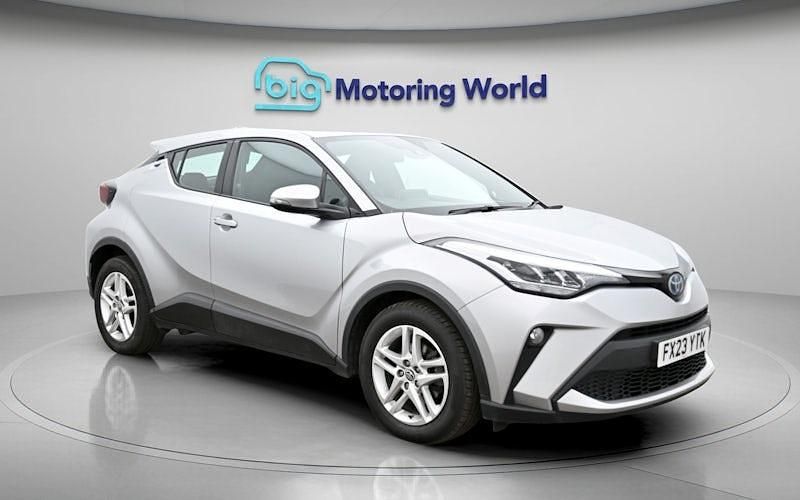 Used Toyota C-HR 122 HP (89 kW) 2023 SUV