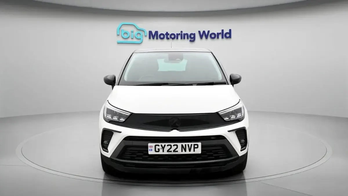 Second-hand Vauxhall Crossland GS Line 83 CP (61 kW) 2022 Alb SUV