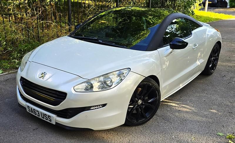 Second-hand Peugeot RCZ 165 CP (121 kW) 2013 Alb Coupe