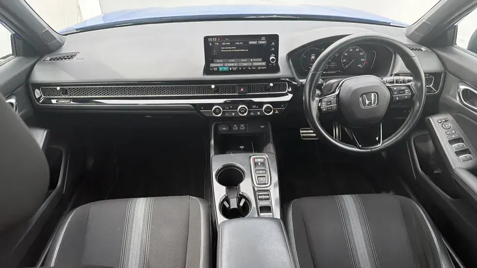 Używany Honda Civic Sport 184 KM (135 kW) 2022 Niebieski Hatchback