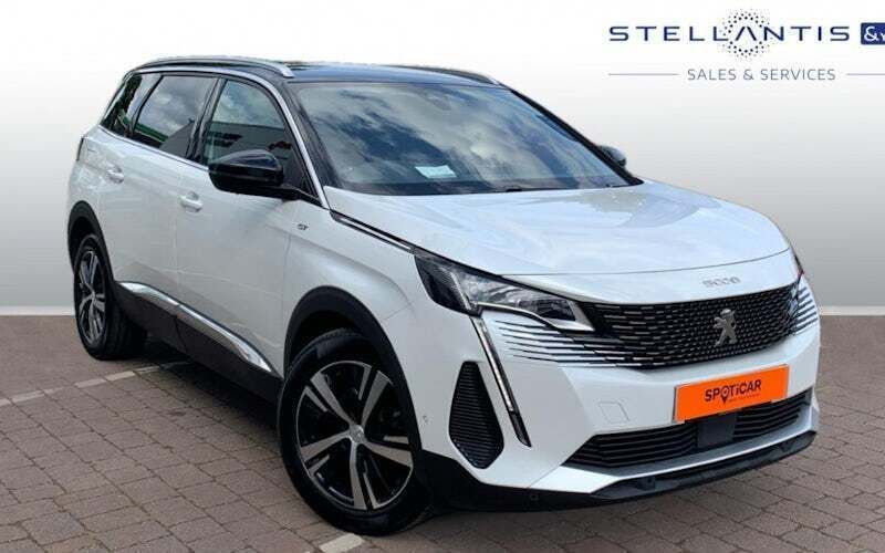 White Used 2024 Peugeot 5008 GTi MPV | £27,222 (Fair price) - Image 1/4