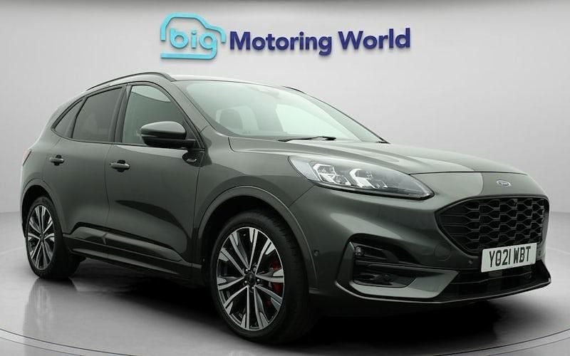 Used 2023 Ford Kuga ST-Line X SUV | £18,300 (Super price) - Image 1/4