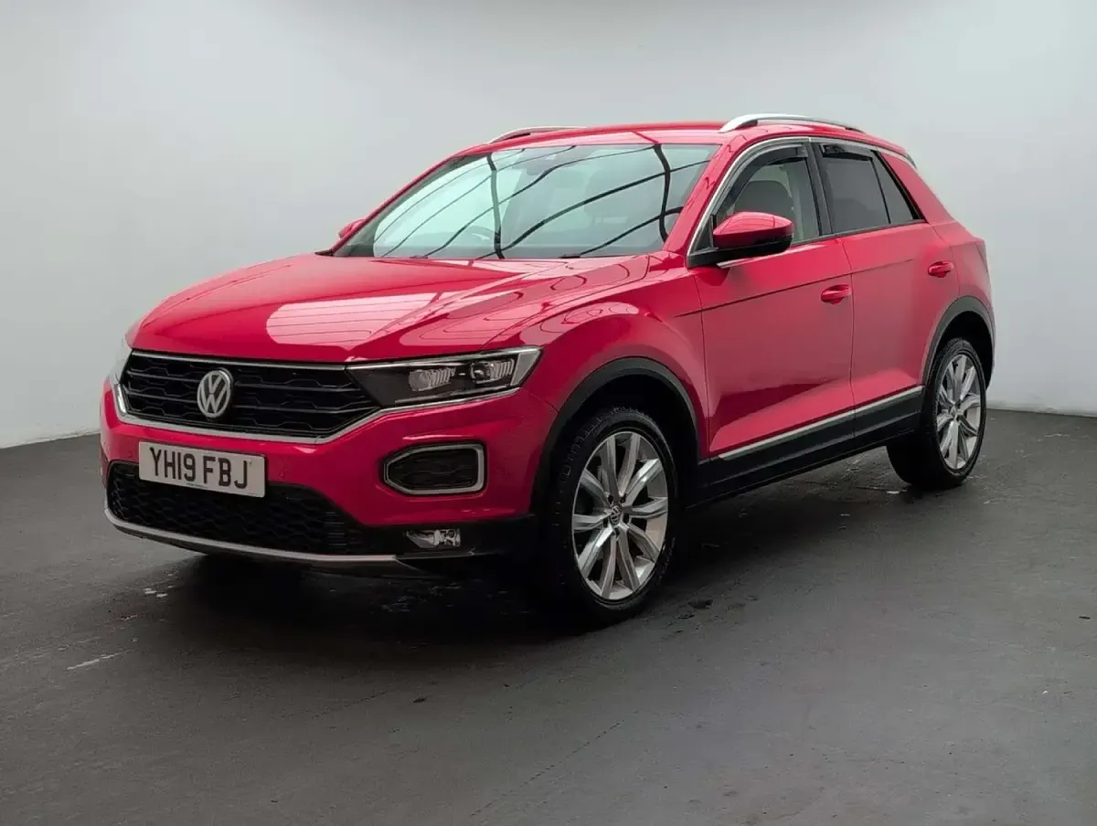 Used VW T-Roc SEL 150 HP (110 kW) 2019 Red SUV