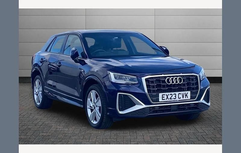 Used Audi Q2 S-Line 190 HP (139 kW) 2023 Blue SUV