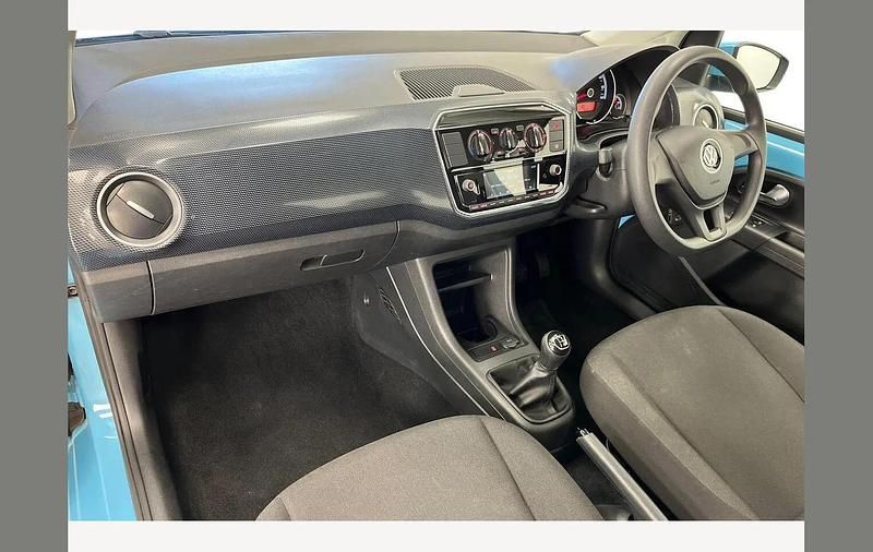 Usado VW up! move up! 60 HP (44 kW) 2017 Azul Citadino