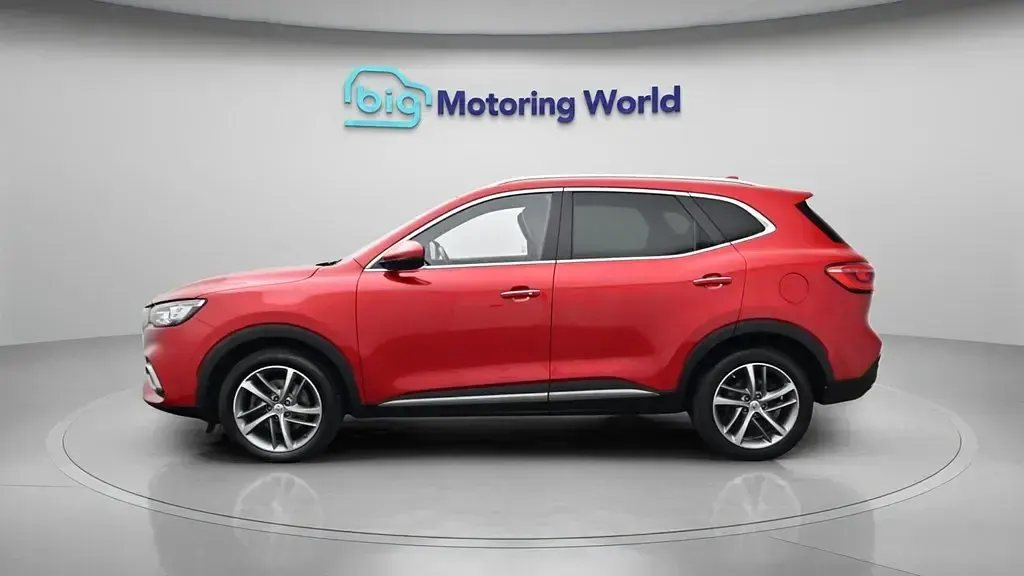 Usado MG HS 2023 Vermelho SUV