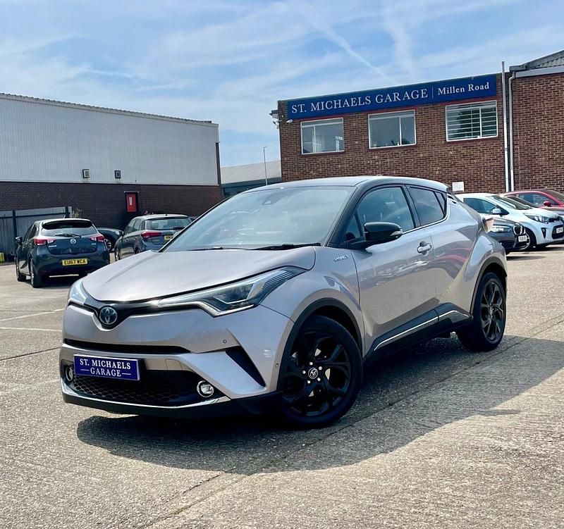 Silver Used 2018 Toyota C-HR SUV | £14,495 (Fair price) - Image 1/4