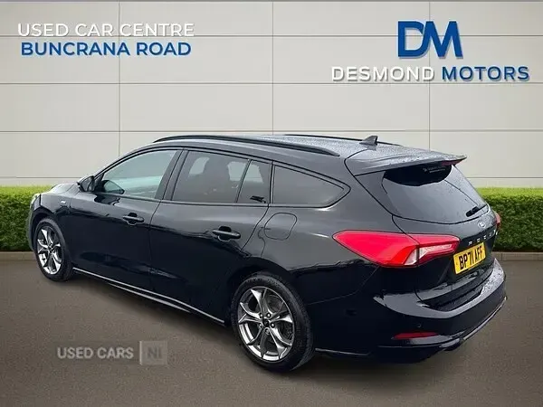 Used Ford Focus ST-Line 123 HP (90 kW) 2022 Black Estate