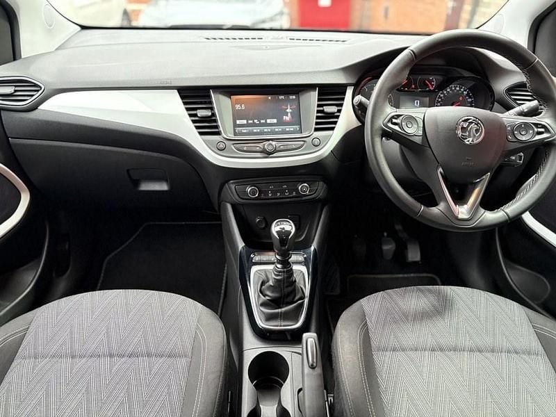 Used Vauxhall Crossland X S 110 HP (80 kW) 2020 Blue SUV
