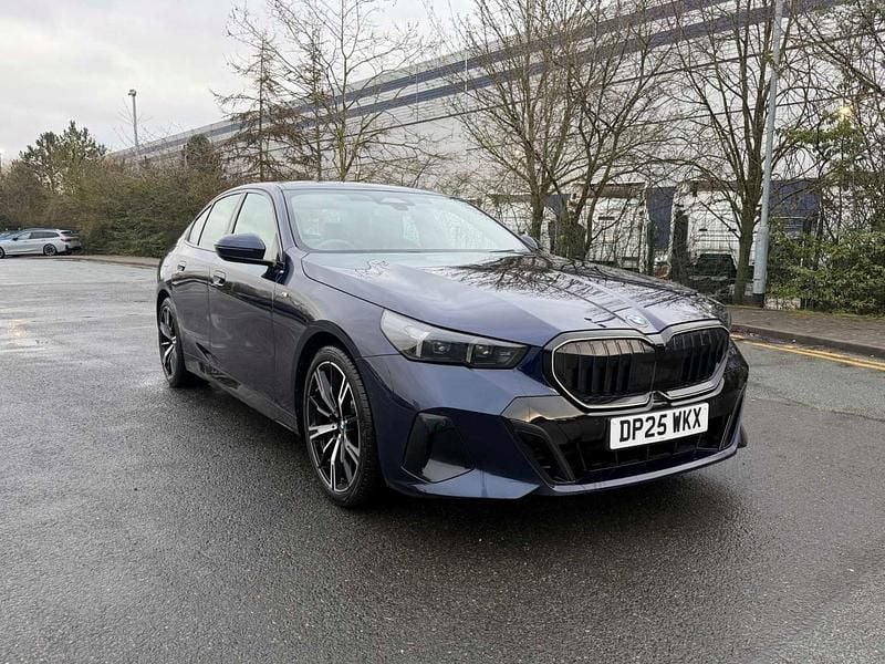 Used BMW 520 M Sport 205 HP (150 kW) 2025 Blue Sedan