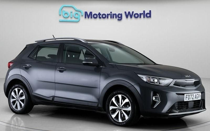 Used 2024 Kia Stonic 2 SUV | £13,100 (Good price) - Image 1/4
