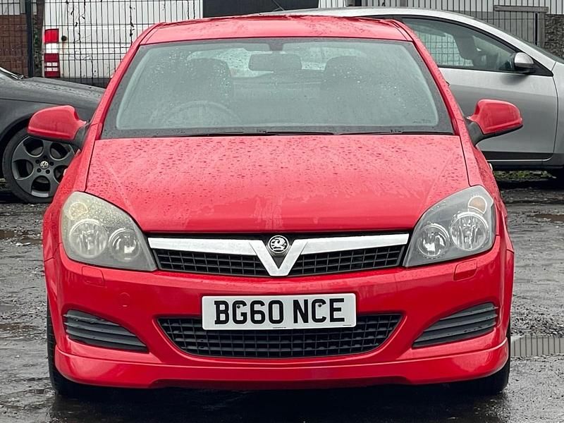 Used Vauxhall Astra Sport 2010 Red Hatchback