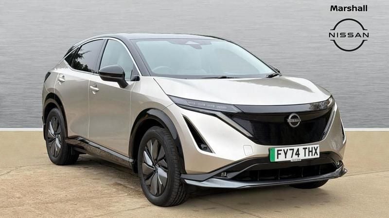 Two tone warm silver/pearl black roof and doors Used 2024 Nissan Ariya Advance SUV | £27,990 (Expensive) - Image 1/4