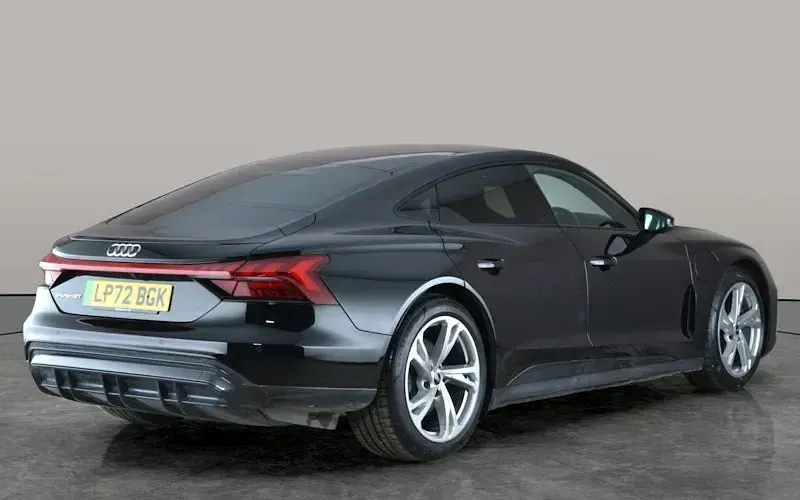 Used Audi e-tron GT quattro Advanced 389 kW (530 HP) 2022 Black Sedan