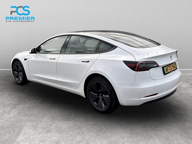 Used Tesla Model 3 RWD 208 kW (283 HP) 2022 White Sedan