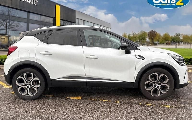 Used Renault Captur Techno 91 HP (66 kW) 2024 SUV
