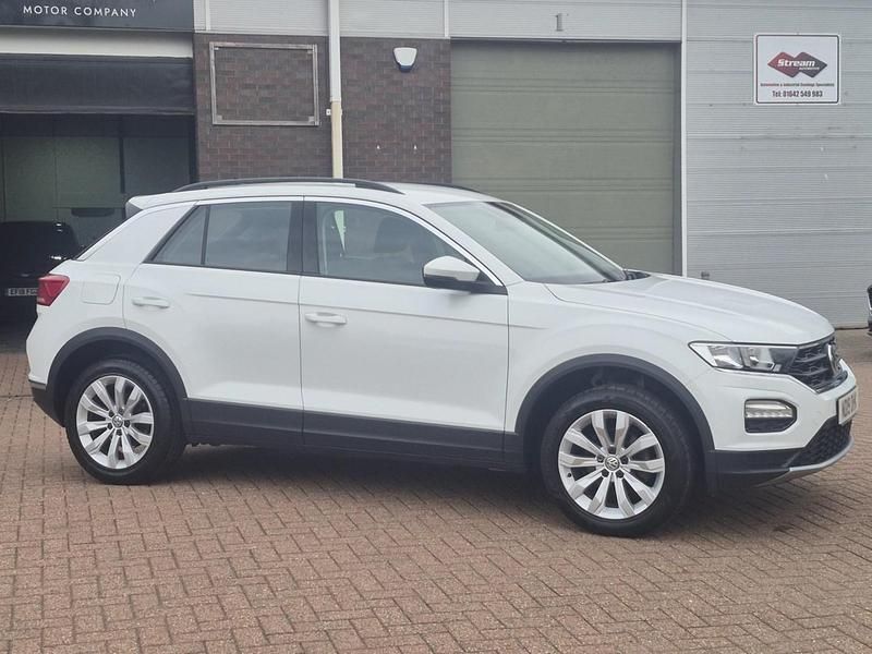 Used VW T-Roc SE 150 HP (110 kW) 2019 White SUV