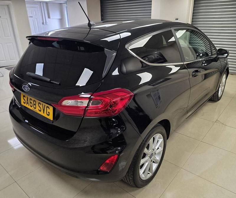 Usado Ford Fiesta Titanium 2018 Preto Citadino