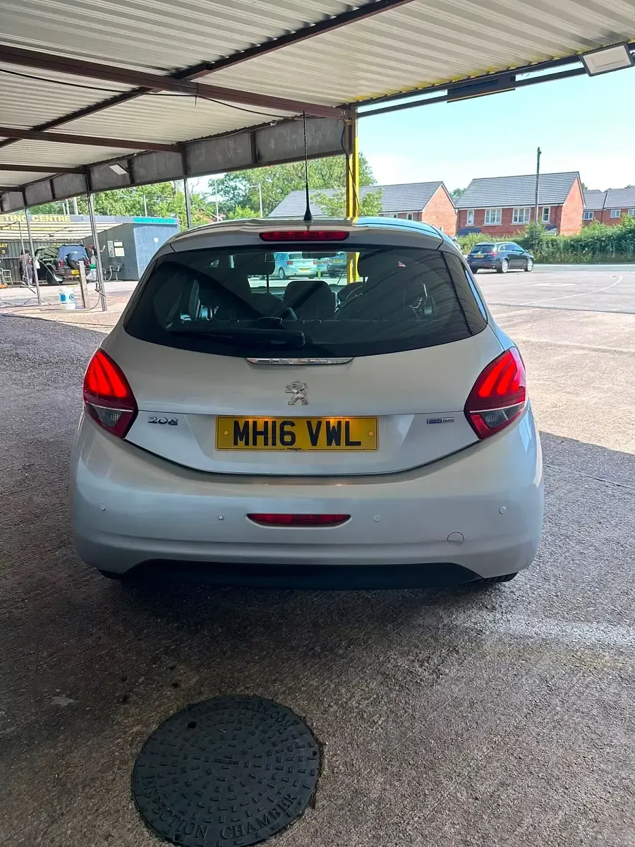 Used Peugeot 208 Active 2016 Silver Hatchback