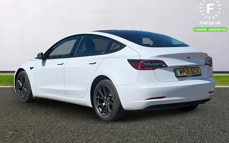 Used Tesla Model 3 Standard Range 208 kW (283 HP) 2021 Sedan
