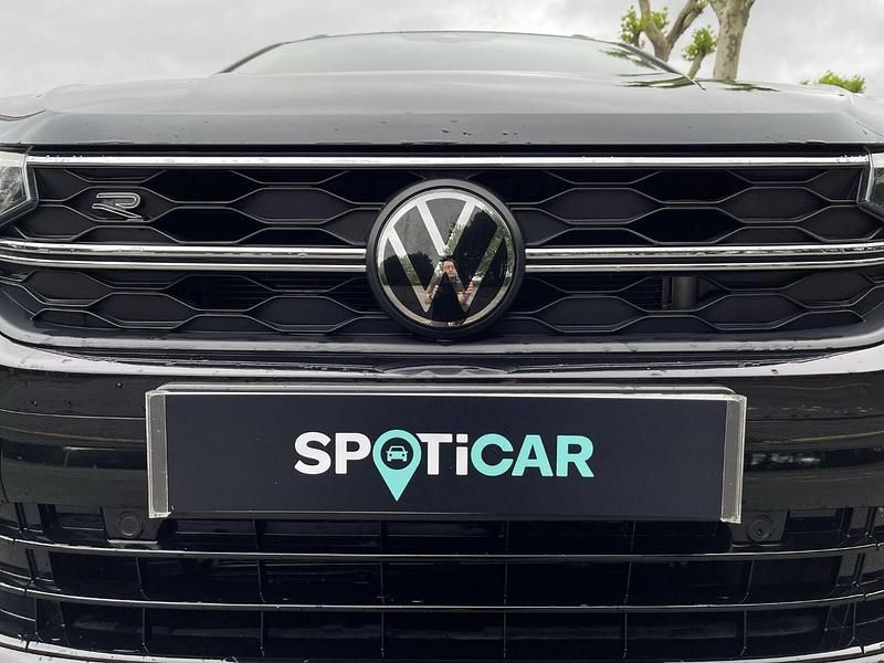 Black Used 2022 VW Taigo R-line SUV | £18,499 (Good price) - Image 1/4