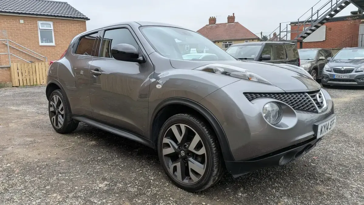 Second-hand Nissan Juke N-TEC 110 CP (80 kW) 2014 Gri SUV
