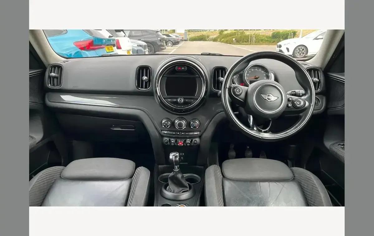 Used Mini Cooper Countryman 134 HP (98 kW) 2017 Blue SUV