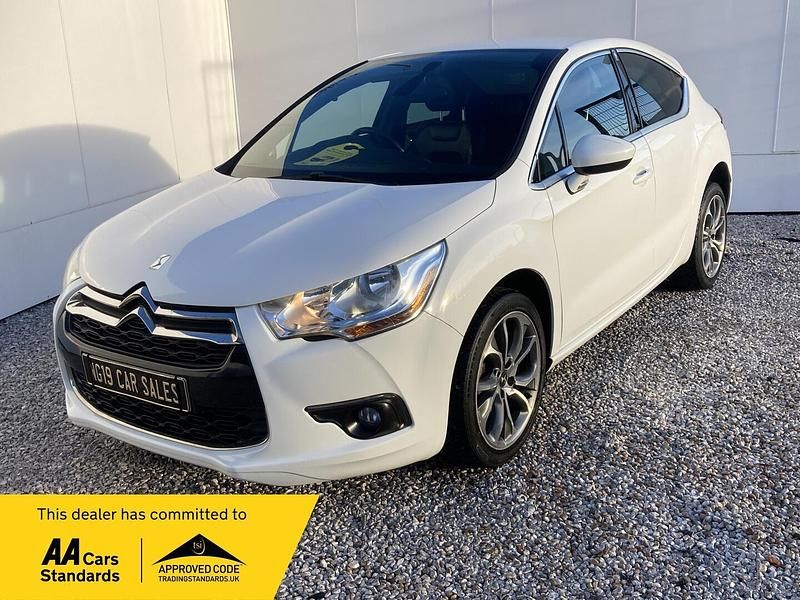 White Used 2014 Citroën DS4 Hatchback | £3,495 (Fair price) - Image 1/4