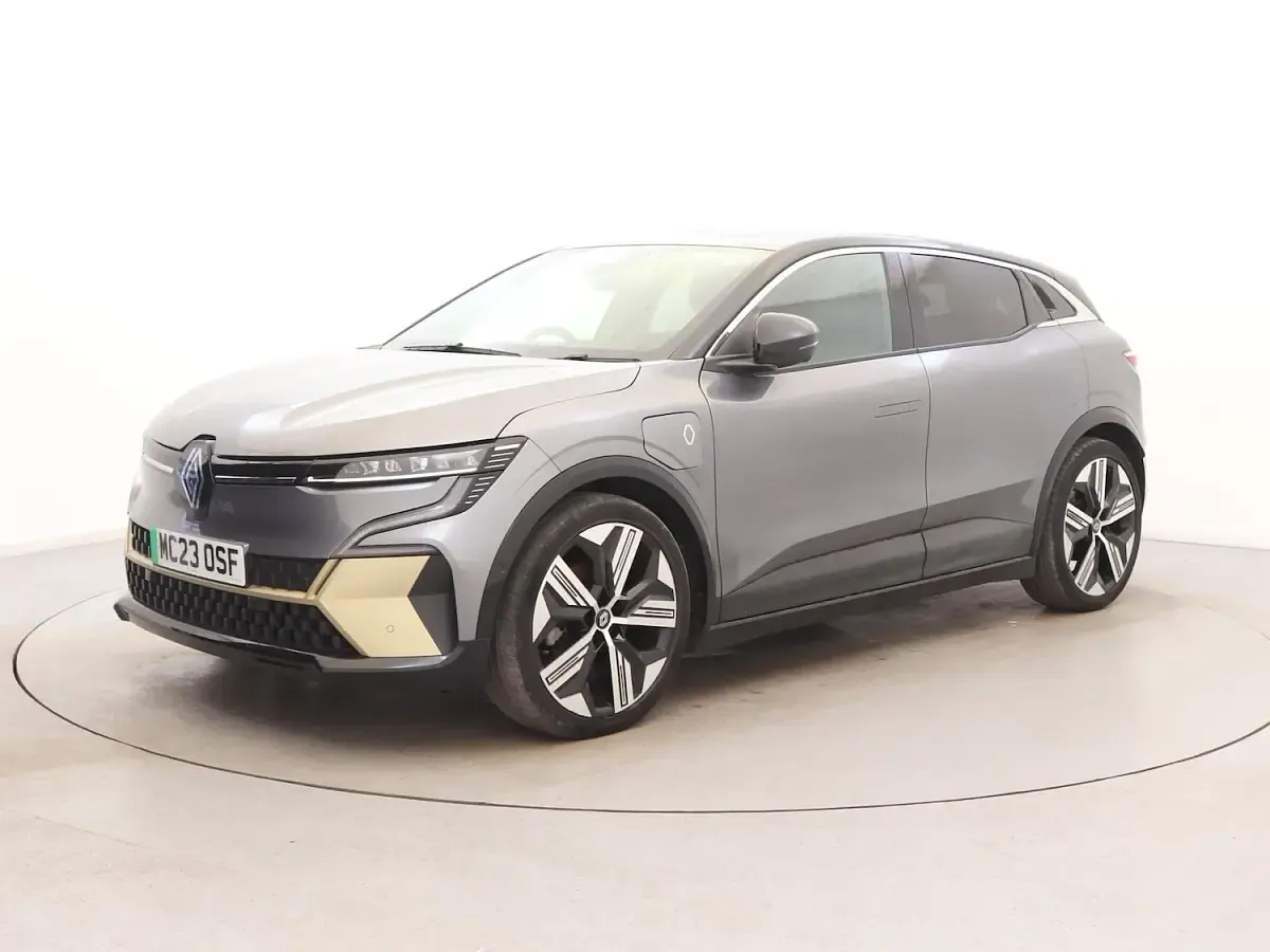 Used Renault Megane E-Tech 160 kW (218 HP) 2023 Grey/black Hatchback