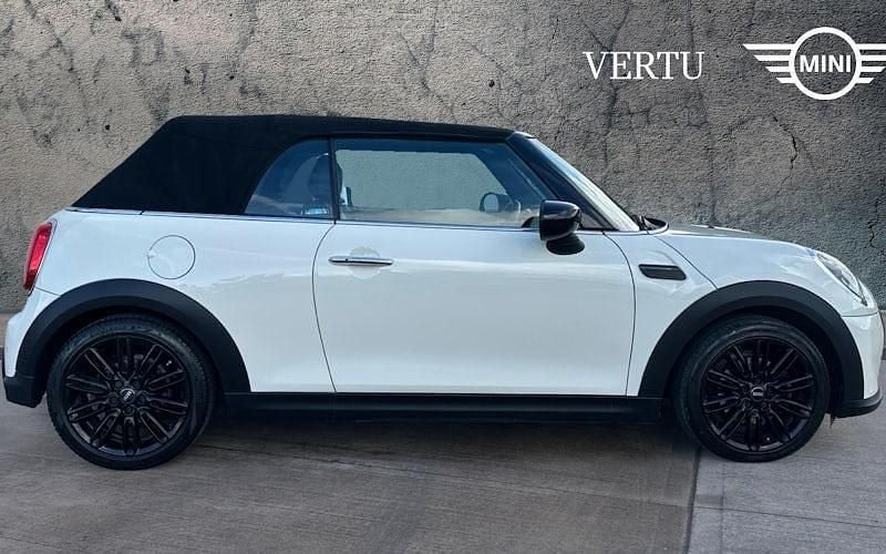 Used Mini Cooper Cabriolet Comfort 136 HP (100 kW) 2022 White Cabriolet