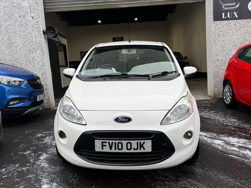 Used Ford Ka 69 HP (50 kW) 2010 White Hatchback