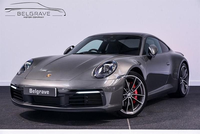 Aventurine green metallic Used 2023 Porsche 911 Carrera S Coupe | £99,980 (Fair price) - Image 1/3