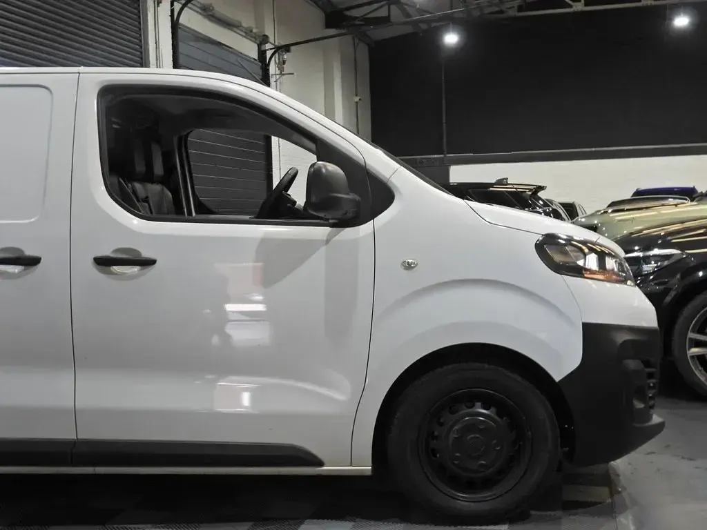 Used Fiat Scudo S 145 HP (106 kW) 2022 White Van