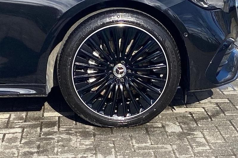 Used Mercedes E300 Urban 313 HP (230 kW) 2025 Black Sedan