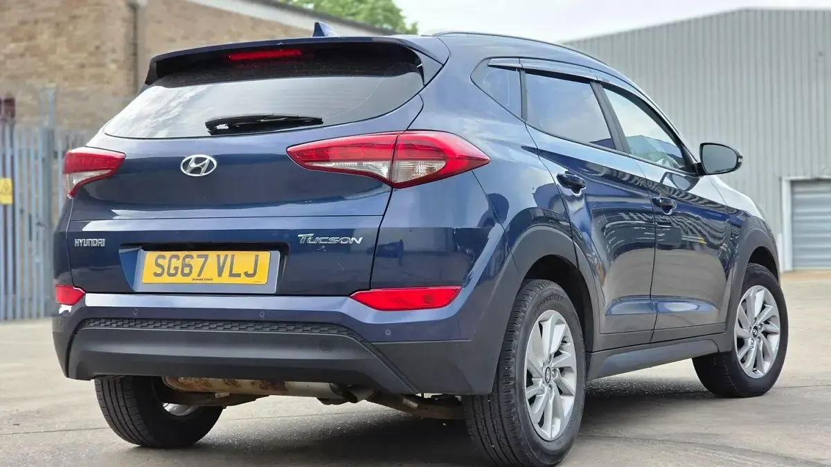 Used Hyundai Tucson SE 116 HP (85 kW) 2017 Blue SUV