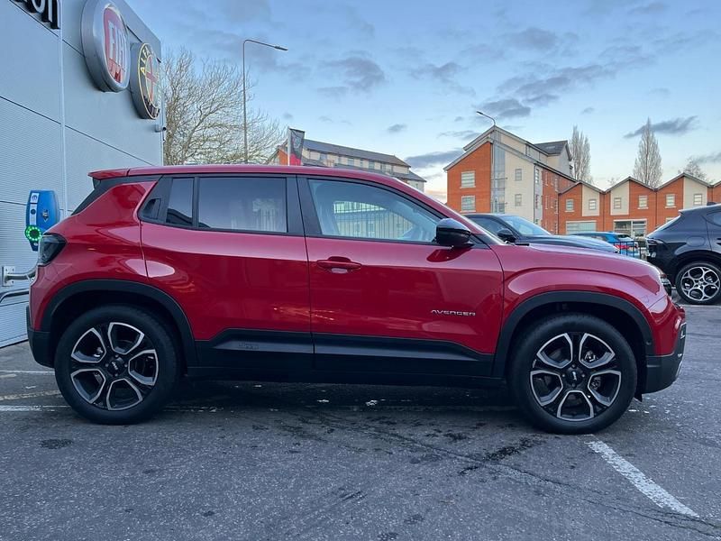 Red Used 2024 Jeep Avenger EV Altitude SUV | £22,995 (Expensive) - Image 1/3