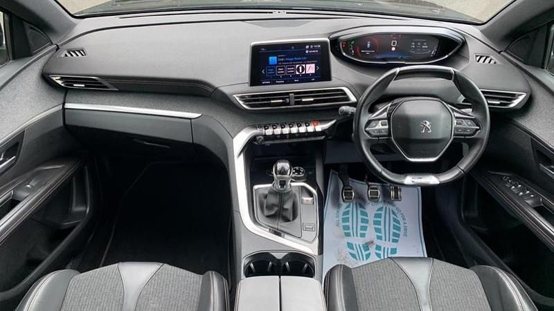 Black Used 2018 Peugeot 3008 GT-line SUV | £13,249 (Fair price) - Image 1/4