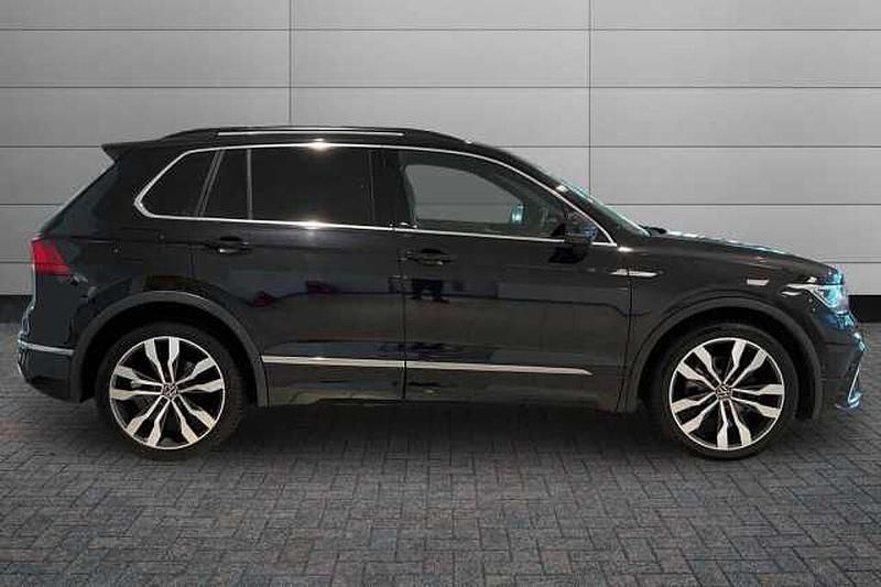 Used VW Tiguan R-line Edition 150 HP (110 kW) 2023 Black SUV