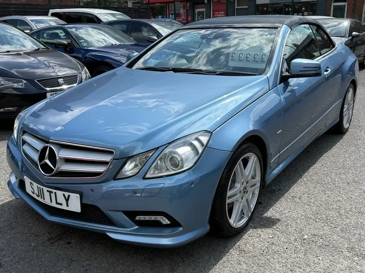 Used Mercedes E250 2011 Blue Cabriolet