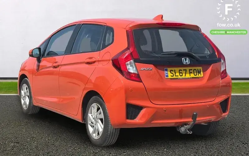 Used Honda Jazz SE 102 HP (75 kW) 2017 Orange Hatchback
