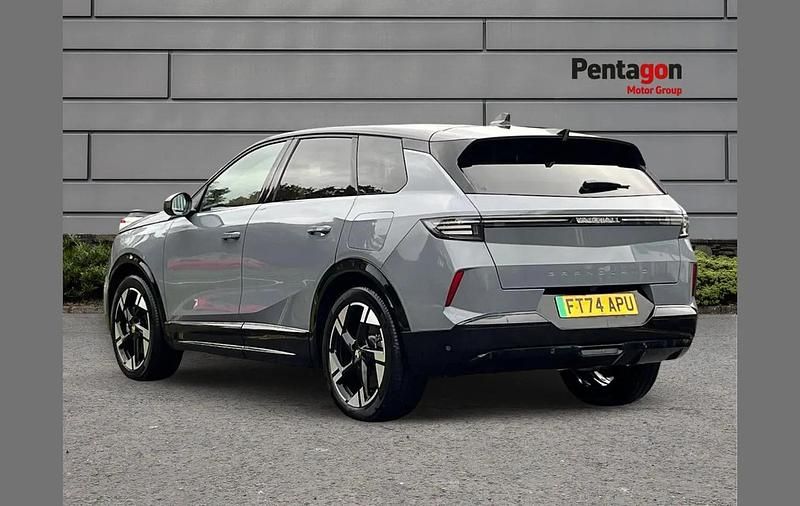 Used Vauxhall Grandland Ultimate 157 kW (214 HP) 2024 Grey SUV