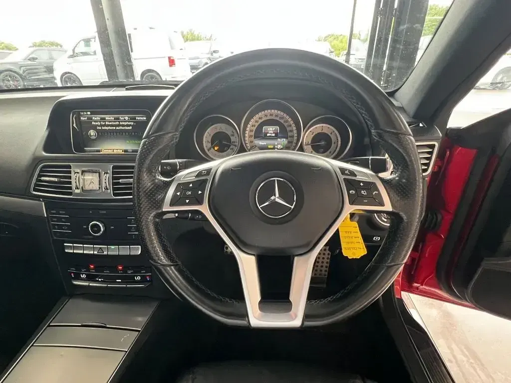 Used Mercedes E220 AMG Line Premium 177 HP (130 kW) 2015 Red Coupe