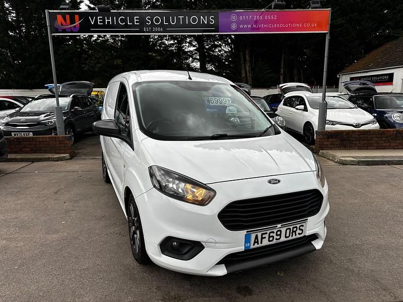 White Used 2019 Ford Transit Sport Van | £6,999 (Fair price) - Image 1/4